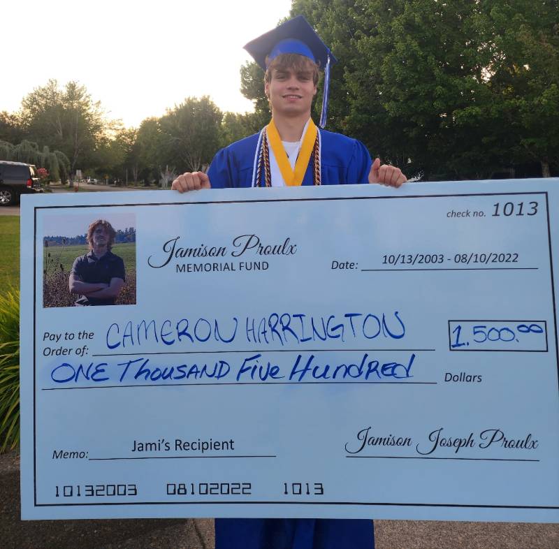 scholarship award